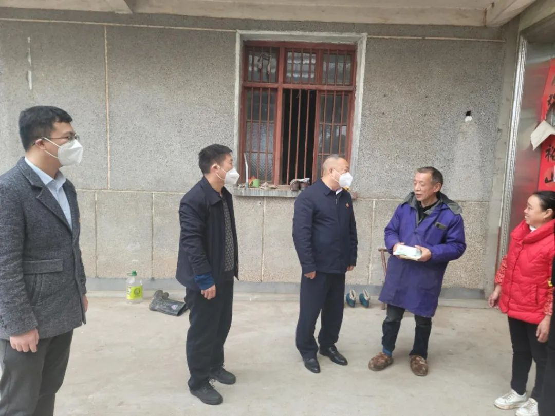 市司法局春节慰问送关怀，浓浓关爱暖人心