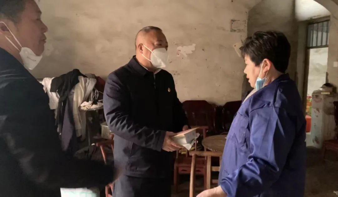 市司法局春节慰问送关怀，浓浓关爱暖人心