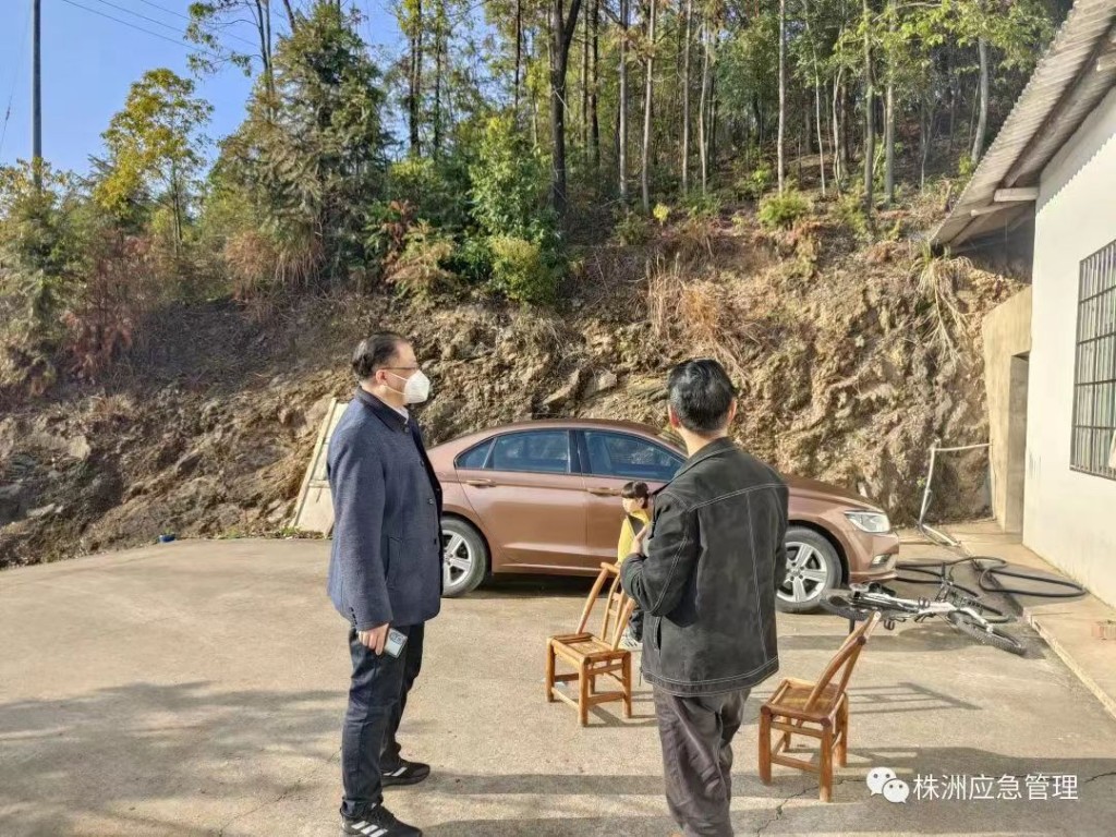 刘文清督查森林防灭火、安全生产等工作