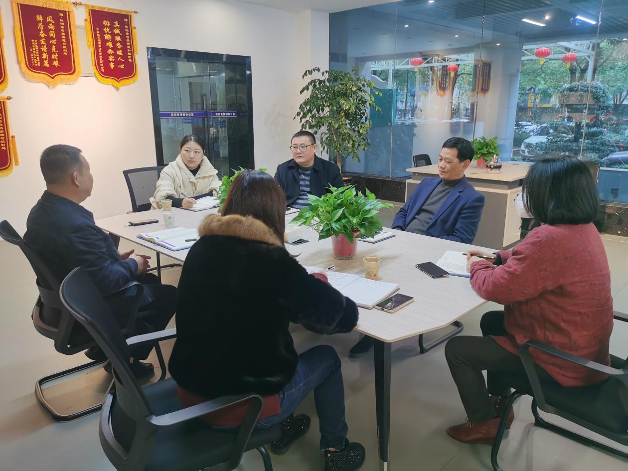派驻株洲市资规局纪检监察组深入首问责任制窗口进行督导检查