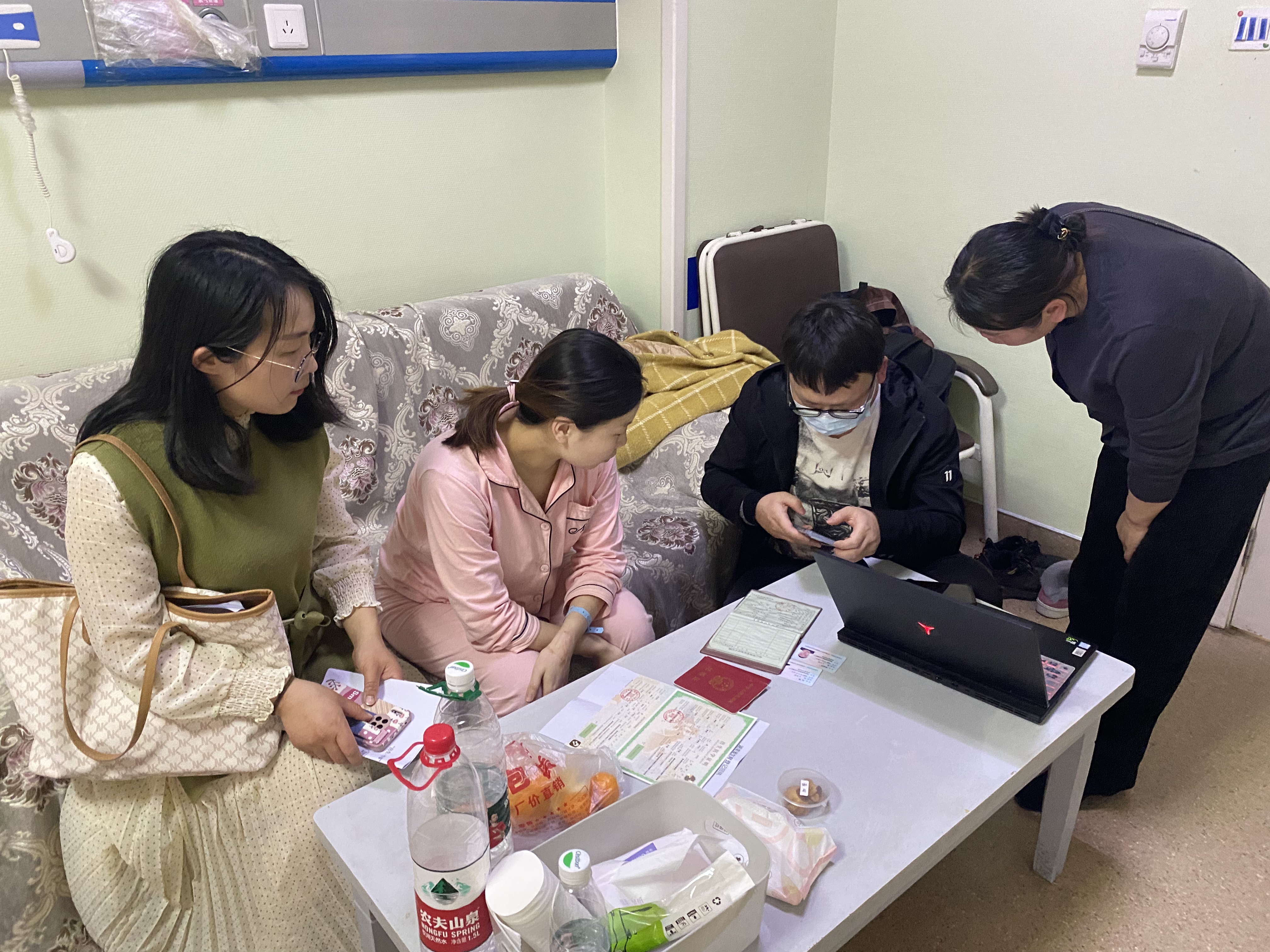 芦淞区首例"出生一件事"服务成功办结