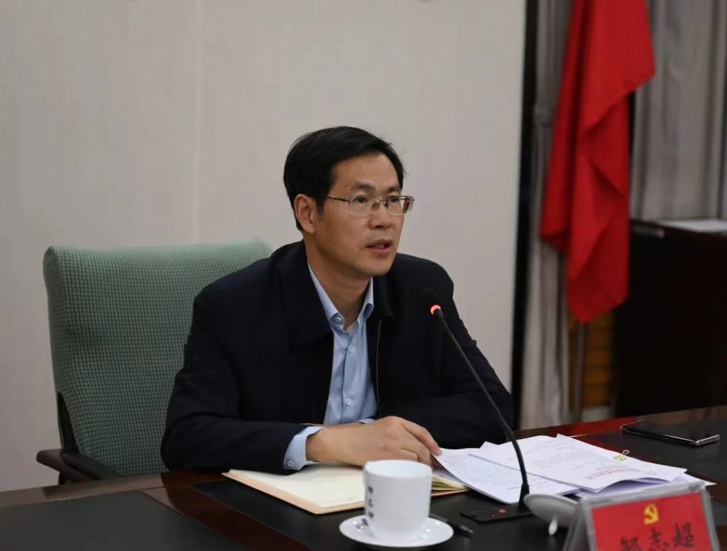 区委常委会召开会议，研究听取了这些事项