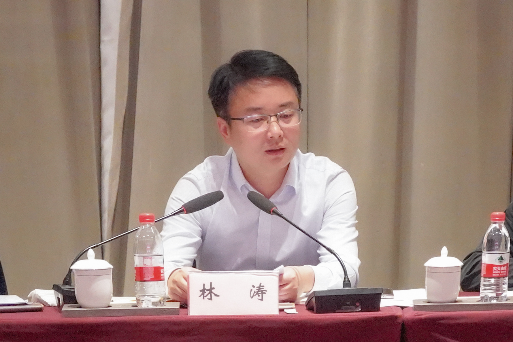 全市召开林业重点工作调度会