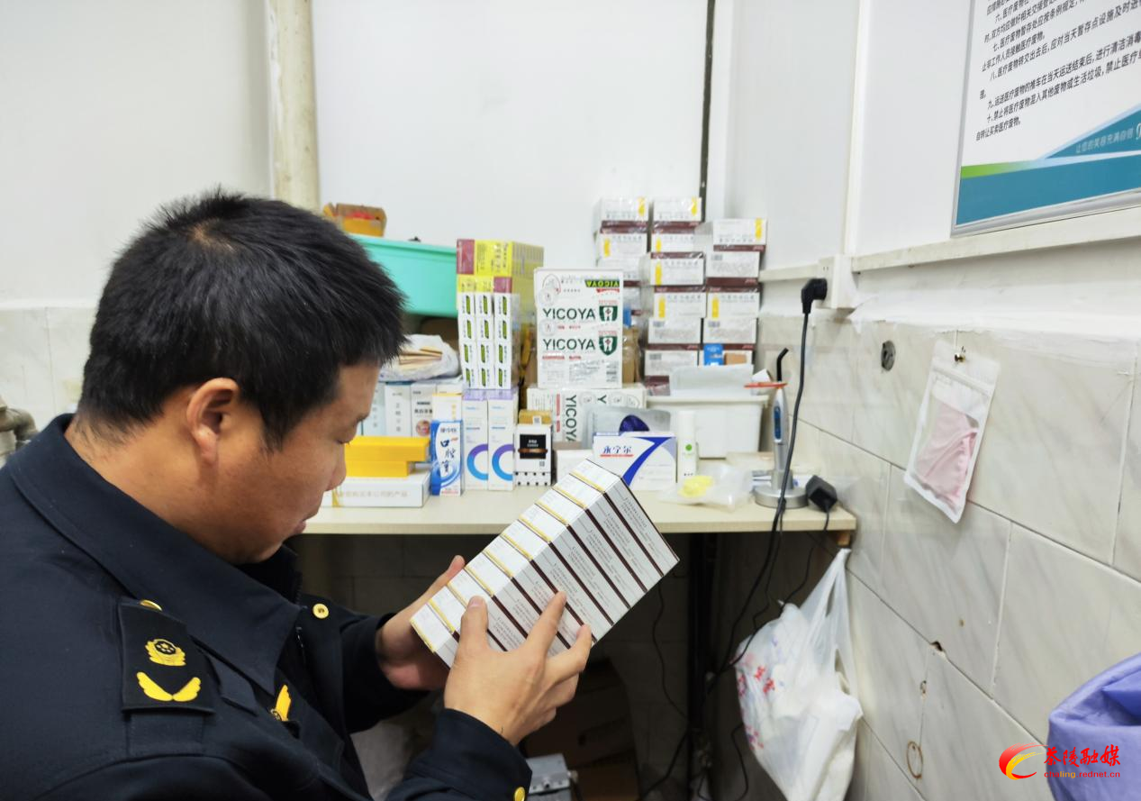 腰潞镇开展农村药品专项整治行动