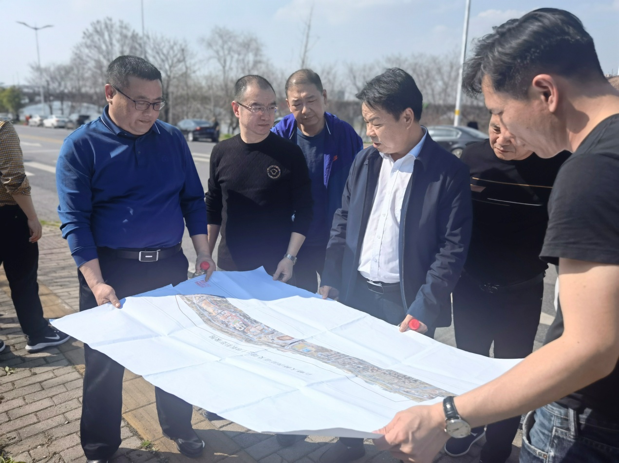 全面推进城区"两违"问题治理 深入督导调研自然资源重点工作