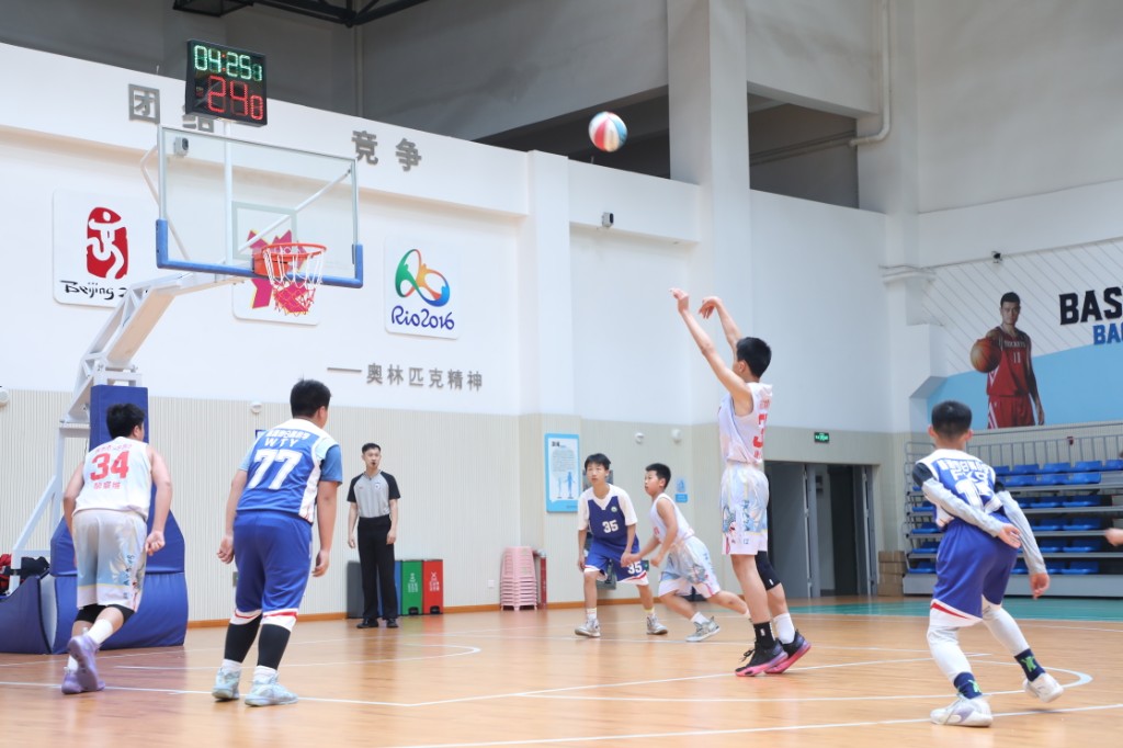 精彩“篮”不住 ——天元区2023年中小学生篮球联赛开幕