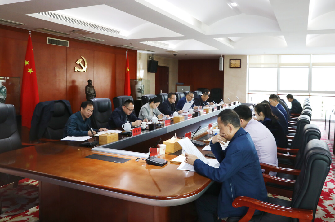 工委、区委理论学习中心组2023年第四次集中学习举行
