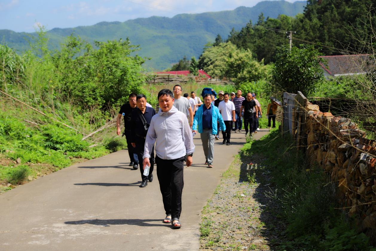 追寻红色足迹，致敬百年党史—攸县水利局开展红色传统教育活动