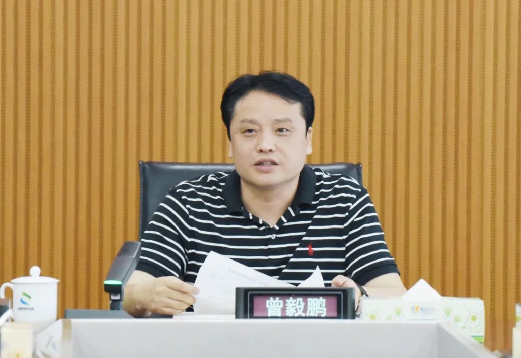 坚定信心凝聚合力 确保财政收入实现“双过半”