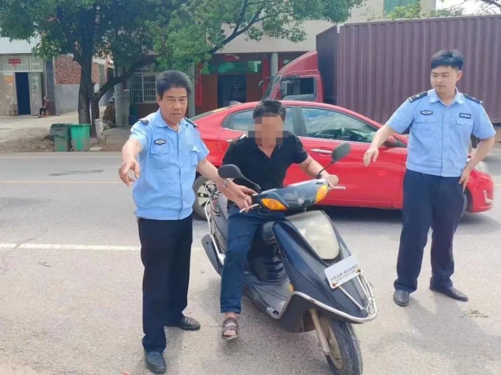 筑牢生命防线！菜花坪派出所多措并举推进“治顽疾、压事故、保畅安”交通违法整治百日攻坚行动