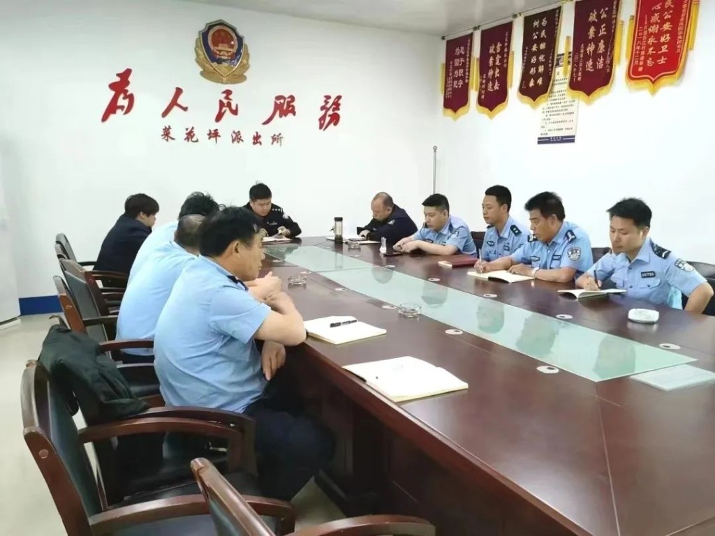 筑牢生命防线！菜花坪派出所多措并举推进“治顽疾、压事故、保畅安”交通违法整治百日攻坚行动