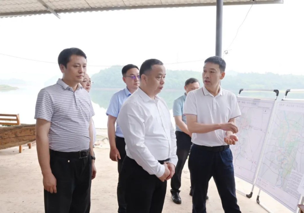 省自然资源厅厅长李全胜一行来株洲经开区调研神农百草园