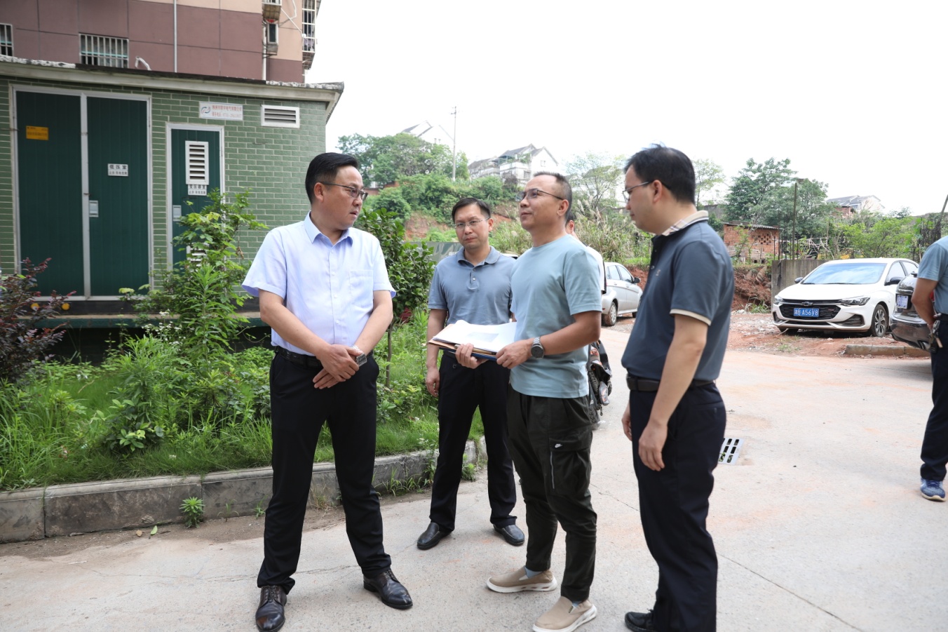 徐业伟调研耕地恢复和"两违"问题整治工作