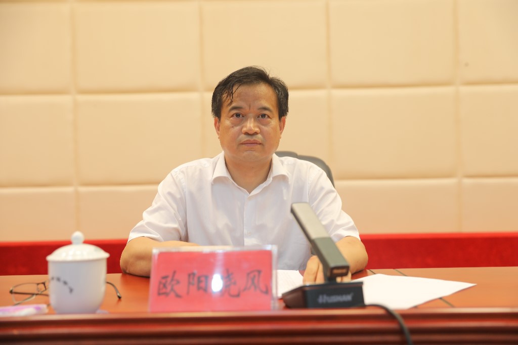 株洲市打好优化发展环境持久仗工作推进会在攸县召开