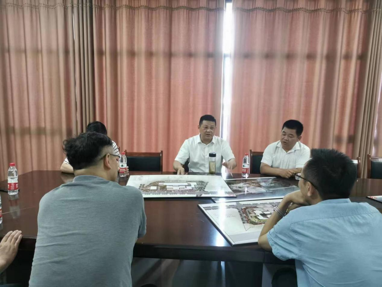 区委常委、常务副区长提名人选杜益调研重点项目