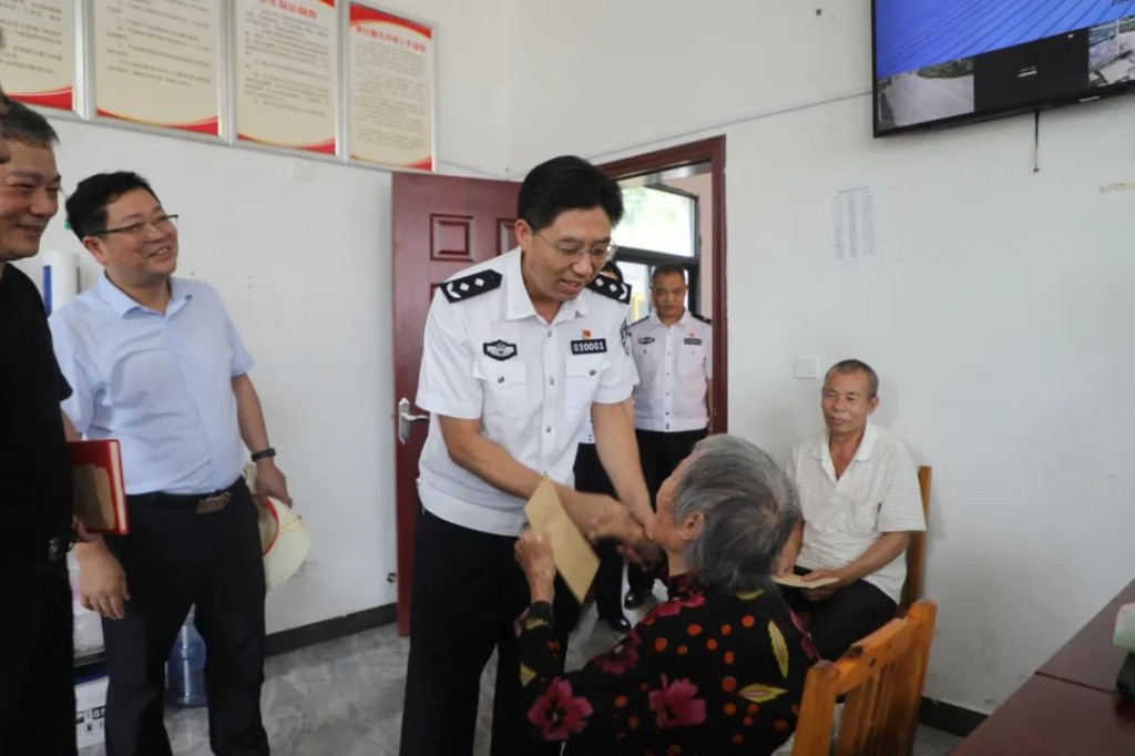 唐文发同志赴茶陵、攸县走访调研
