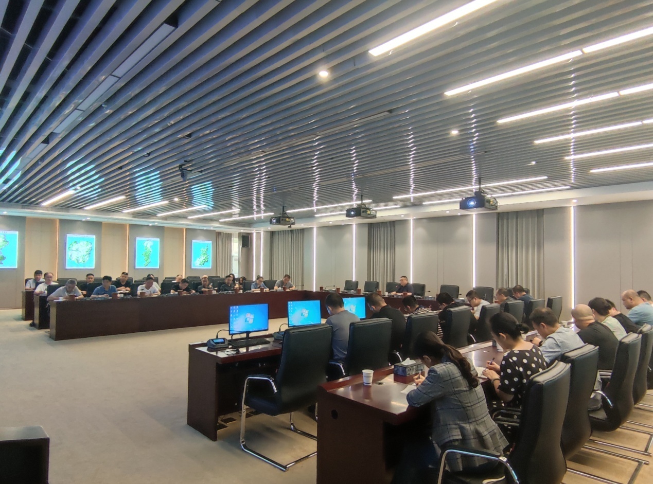 市自然资源和规划行政执法支队开展第一次集中学习活动
