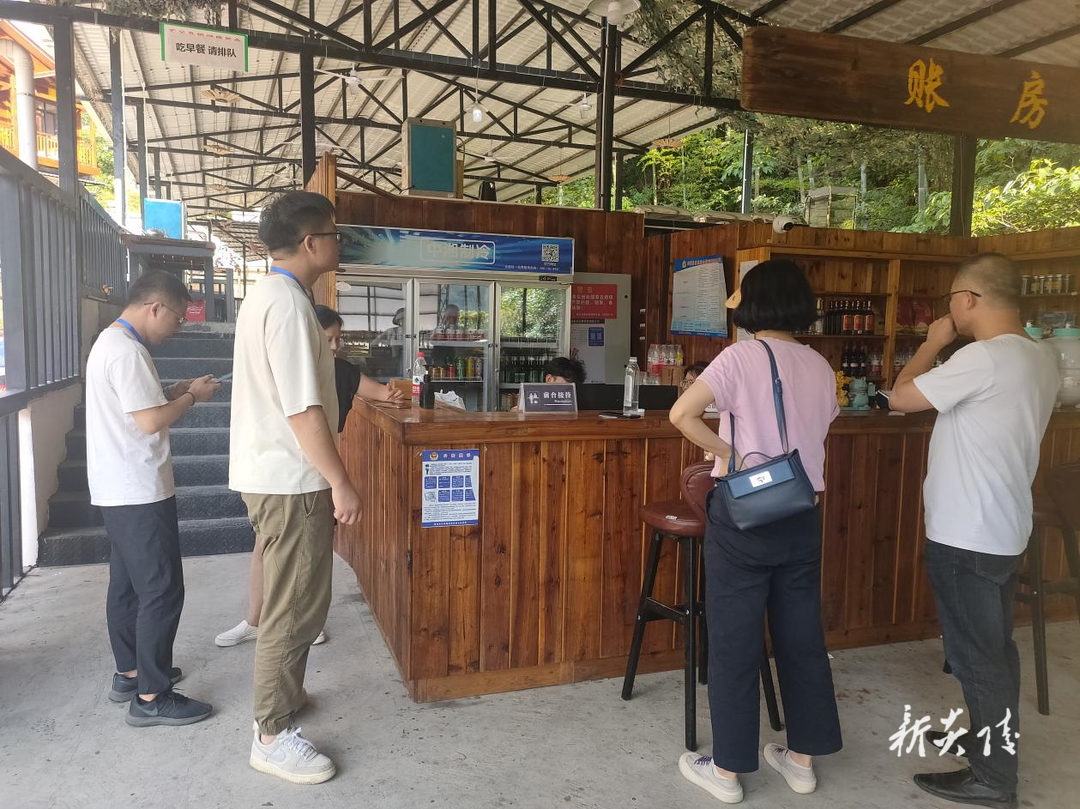 十都镇开展食品安全“两个责任”检查