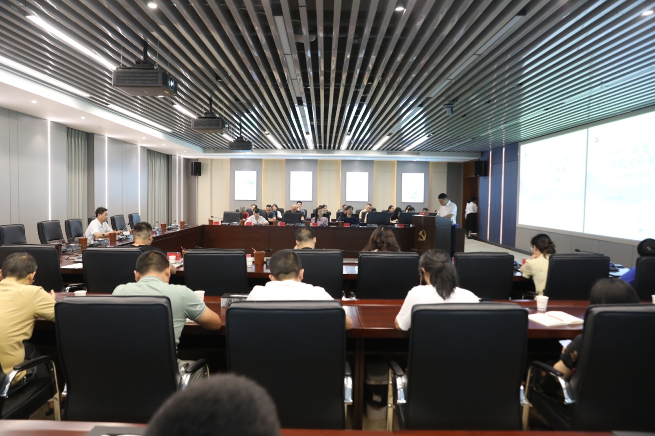 "以书润心 与党同行——书记读书会"优秀交流体会分享(一)