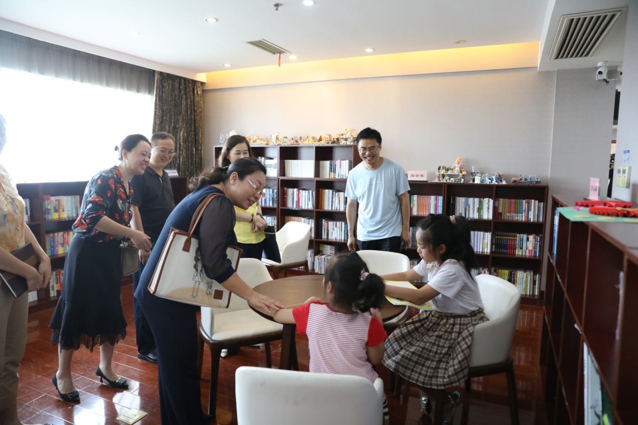 市资规局举行"妇女儿童之家"揭牌暨第二期资习堂开班仪式