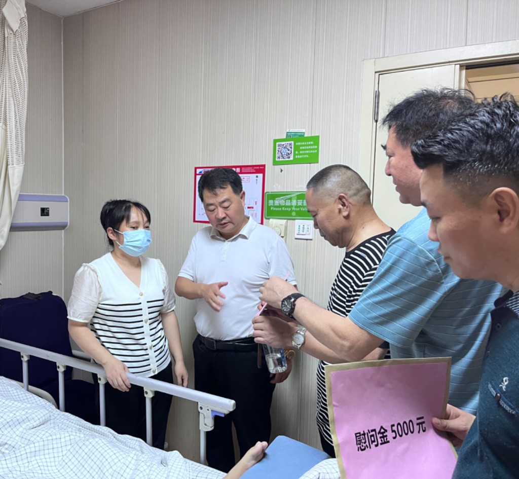 株洲:战友突发脑溢血,293名退役军人发起爱心接力