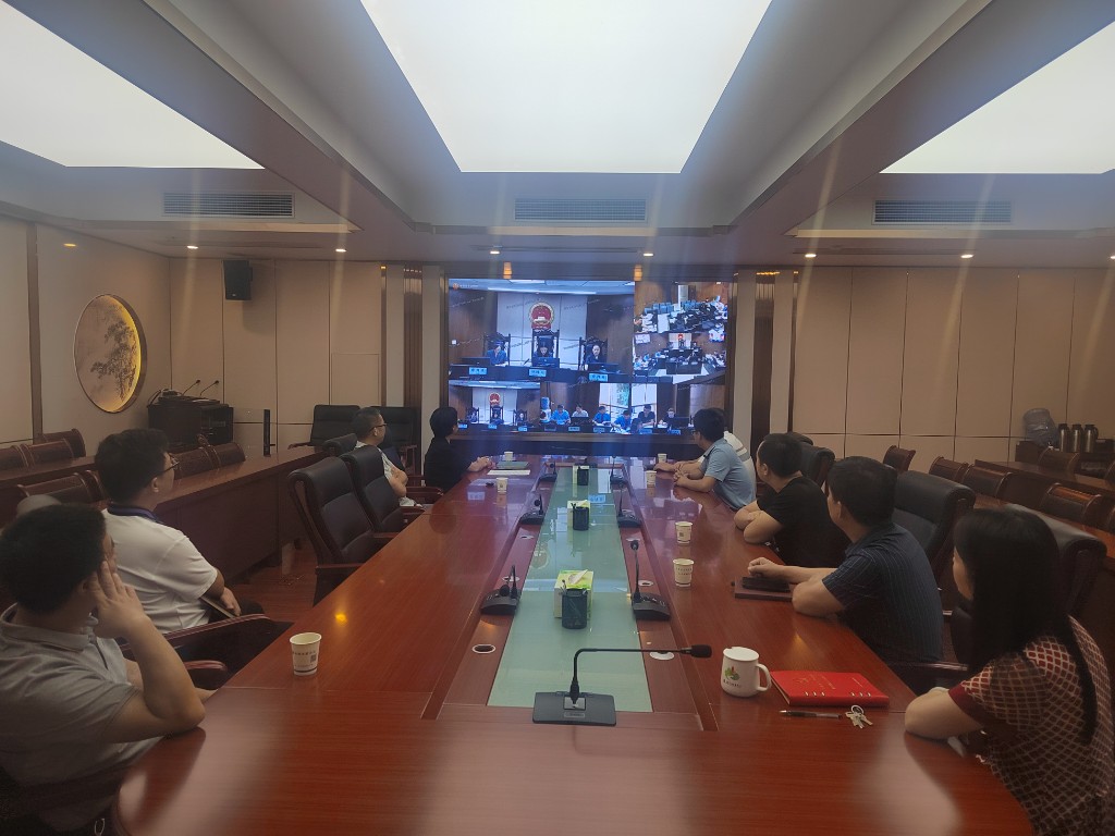 “沉浸式”旁听庭审 “直观式”感受司法公正——株洲市教育局组织机关干部开展网络旁听庭审活动