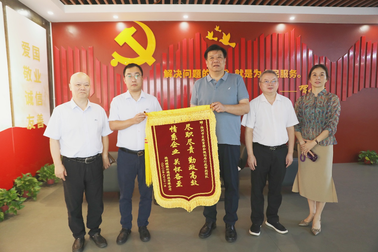 深入企业解难题 上门服务促发展
