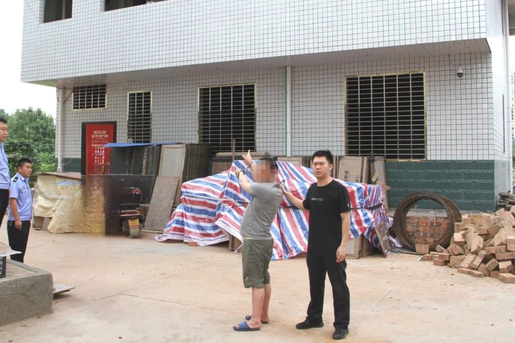 【夏季治安打击整治行动】男子疯狂盗窃电线赚“外快”？攸县警方：抓！