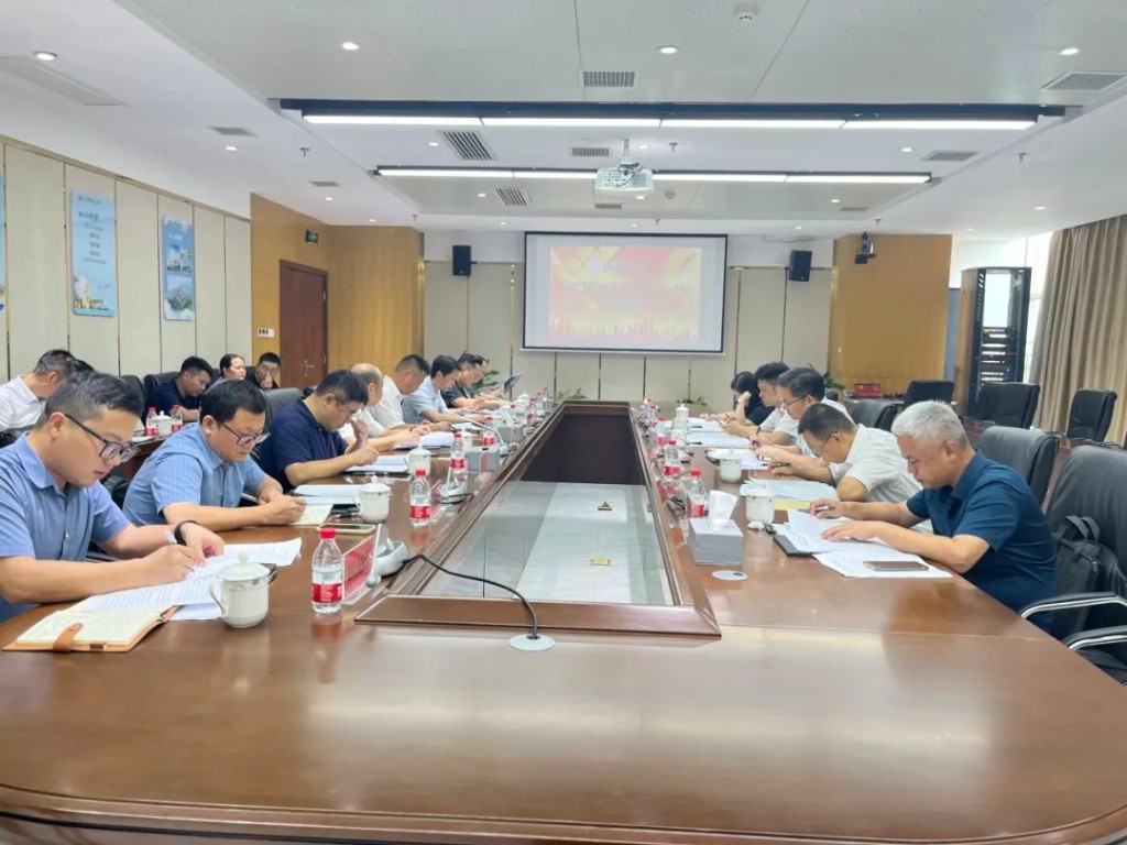 省政府口岸办主任邓卫平来株调研湘粤非铁海联运通道建设运营情况