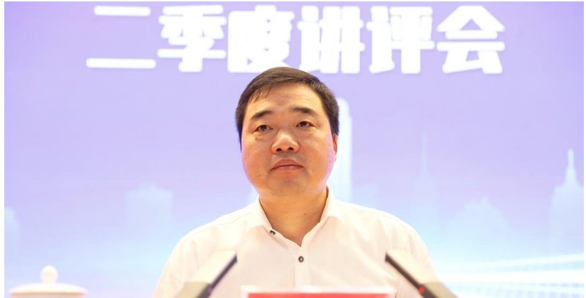攸县召开打造“三个高地”推进“三大会战”开展“六大行动”二季度讲评会
