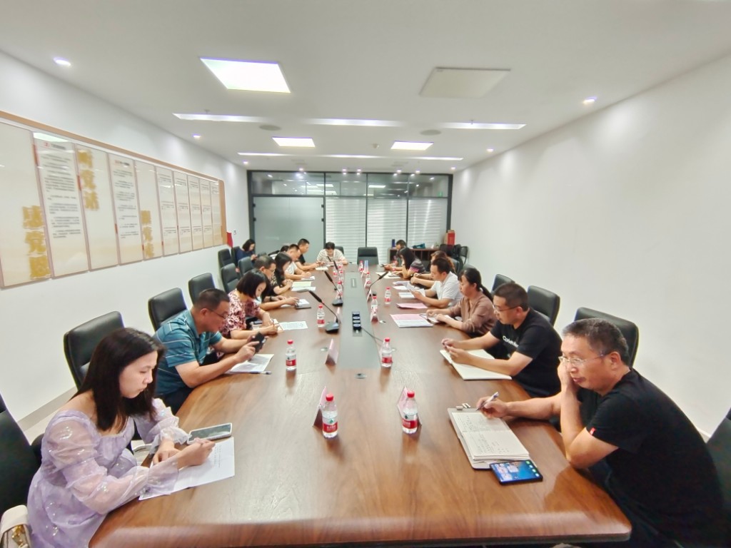 访企情 听会声 话发展——市工商联走进天元区开展“万家企业评营商环境”调研