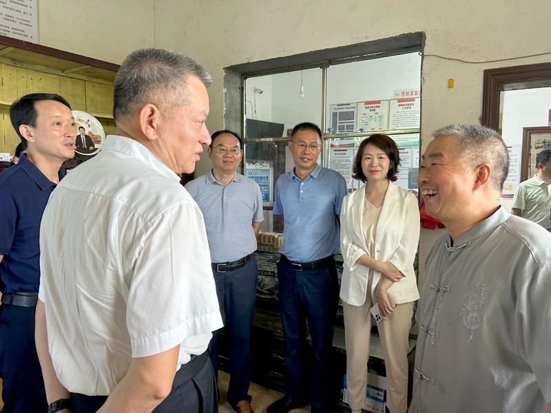 省委主题教育第九巡回指导组、省医疗保障局来我市调研村卫生室纳入医保定点工作