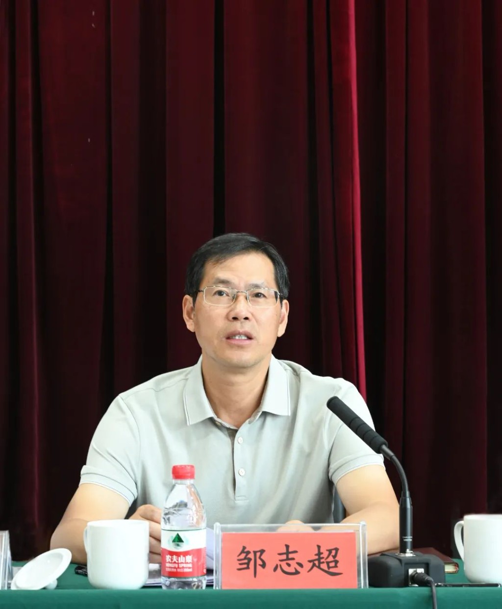 石峰区2023年上半年经济形势分析会暨打造“三个高地”工作讲评会召开