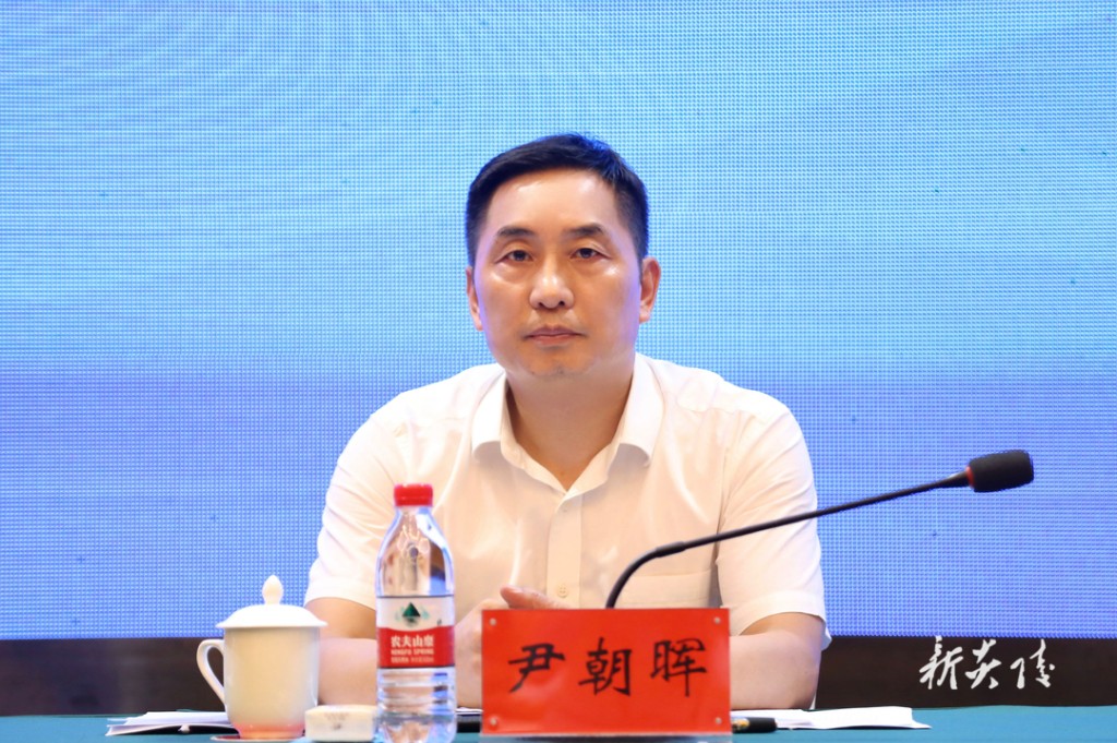 炎陵县2023年上半年经济形势分析会暨打造“三个高地”、建设“三基地”工作讲评会召开 尹朝晖夏胜利出席