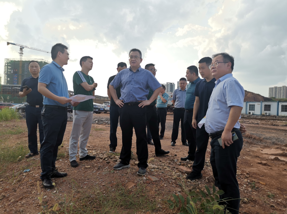 市生态环境局调研帮扶荷塘产业发展与项目建设