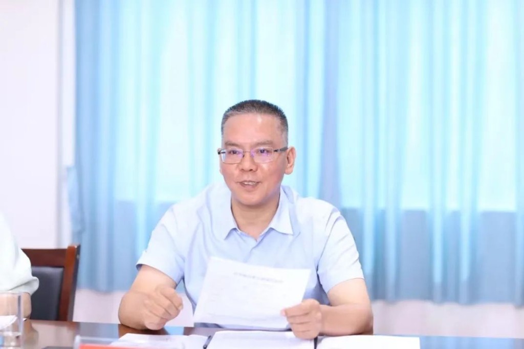 曹慧泉在石峰区下沉接访：认真践行“浦江经验” 对标看齐走好群众路线