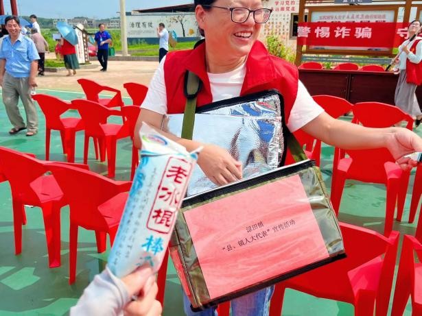 人大代表齐行动，安全宣传入民心---渌田镇人大组织开展安全生产主题活动