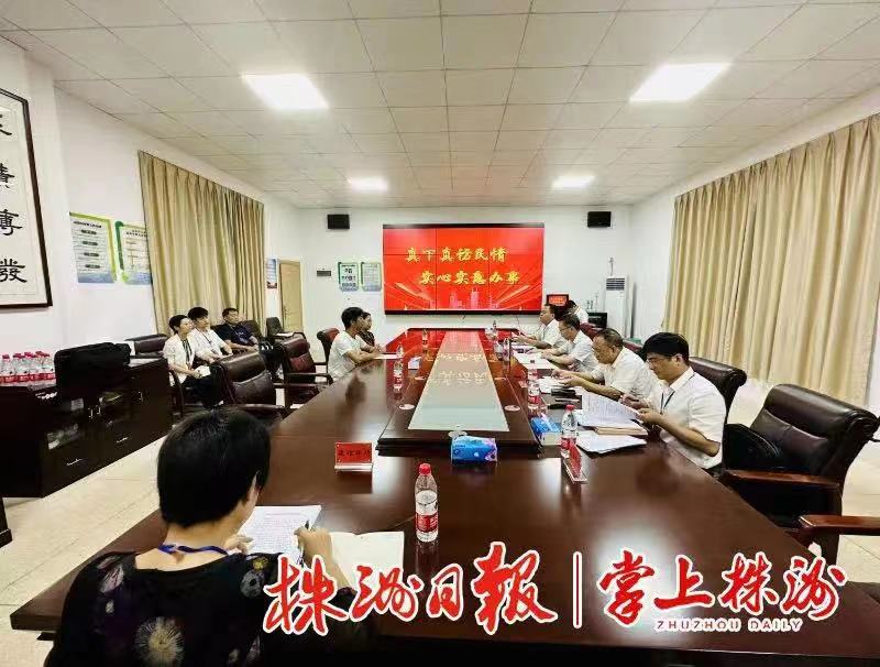 陈恢清在芦淞区下沉接访时强调 把群众的事当成自己的事来办