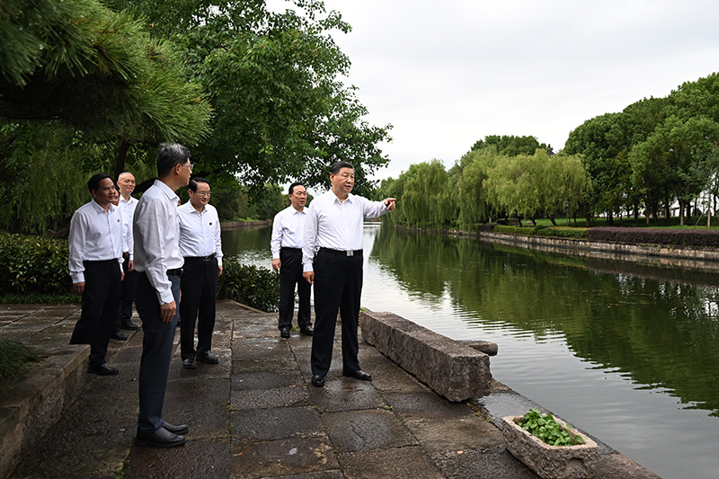 习近平在浙江考察时强调 始终干在实处走在前列勇立潮头 奋力谱写中国式现代化浙江新篇章 返京途中在山东枣庄考察