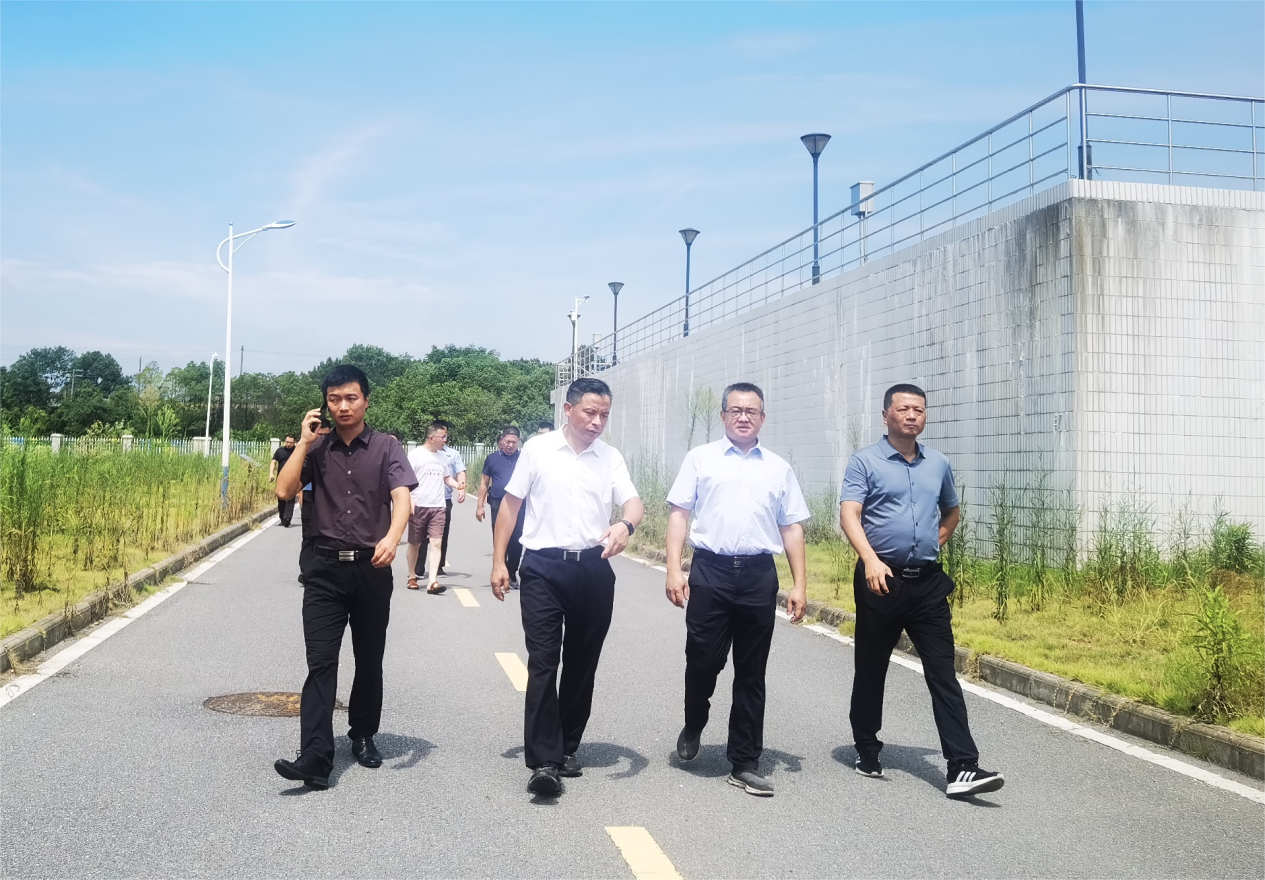 四不两直||查问题、补短板、惠民生!