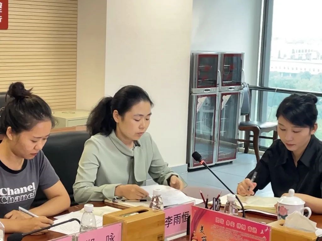 青春商务 实干担当 市商务局召开年轻干部座谈会