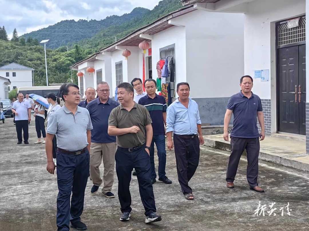 省发改委调研组来炎考察项目建设工作