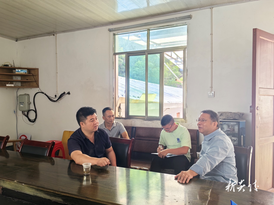 中村瑶族乡：指导企业复工复产 助力优化营商环境