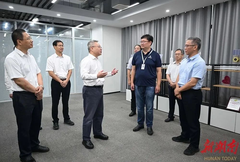 沈晓明调研北斗产业发展：强化科技和制度创新 做精做实应用场景