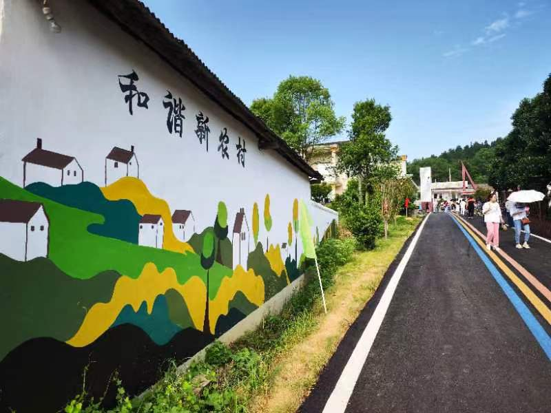 从省级贫困村到省级示范村，均楚镇青山村的蜕变之路