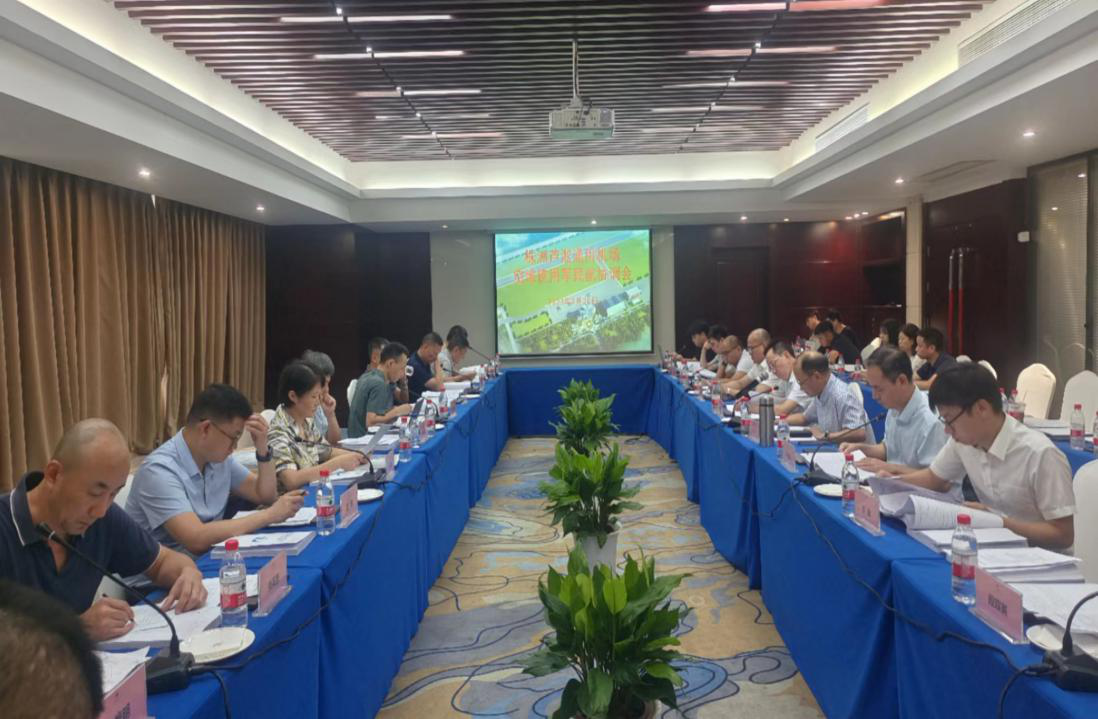 南部战区空军组织召开芦淞机场空域使用军民航协调会