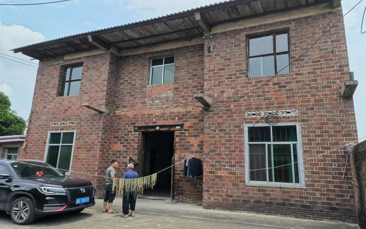 新市镇：排查重点房屋，筑牢安全防线