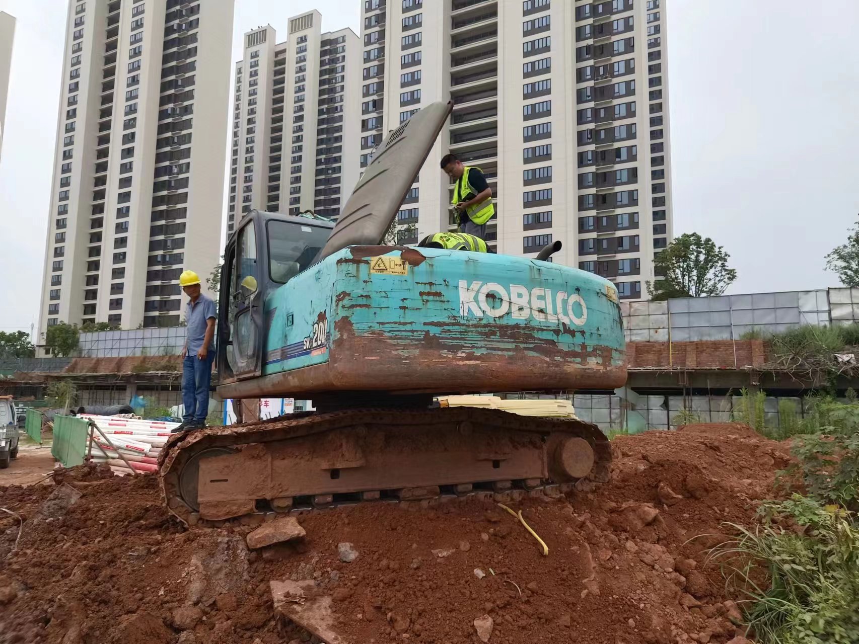 荷塘区积极推动非道路移动机械污染整治工作