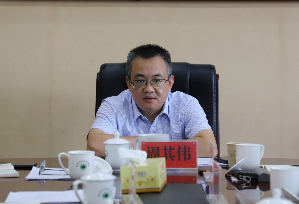 市生态环境局党组理论学习中心组（扩大）组织召开2023年第8次集体学习