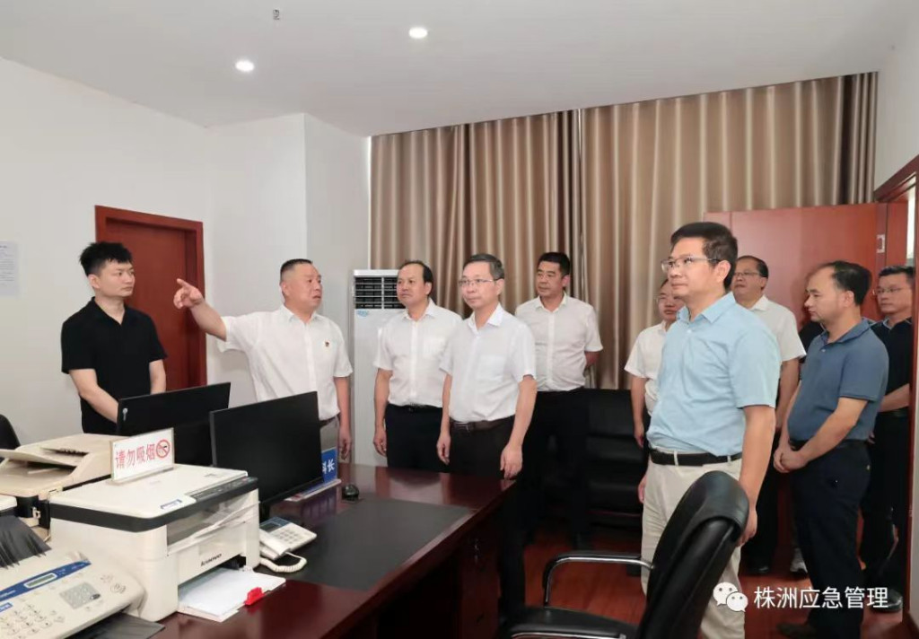 陈恢清在株洲市应急管理局调研